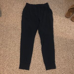Men’s Lululemon Intent Joggers Size Medium